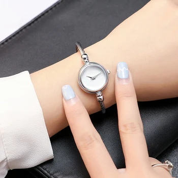 Doamnelor Brățară Ceas Femei New Sosire Aur & Argint Curea Design Simplu Casual Încheietura Cuarț Ceas de sex feminin zegarek damski