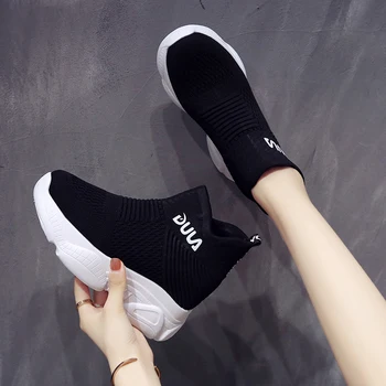 Respirabil Alb Negru Indesata Adidasi Femei 2020 Nouă Primăvară Solid Pană Pantofi Ciorap Femeie Fund Gros Mare Sus Pantofi Pentru Femeie