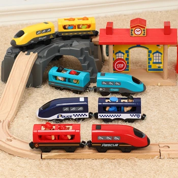 Noua Jucărie a Urmări Patru culori Tren Electric Copii Cale de Jucărie, cu Cutie Electrică Tren Magnetic Compatibil cu BRIO cale de Lemn